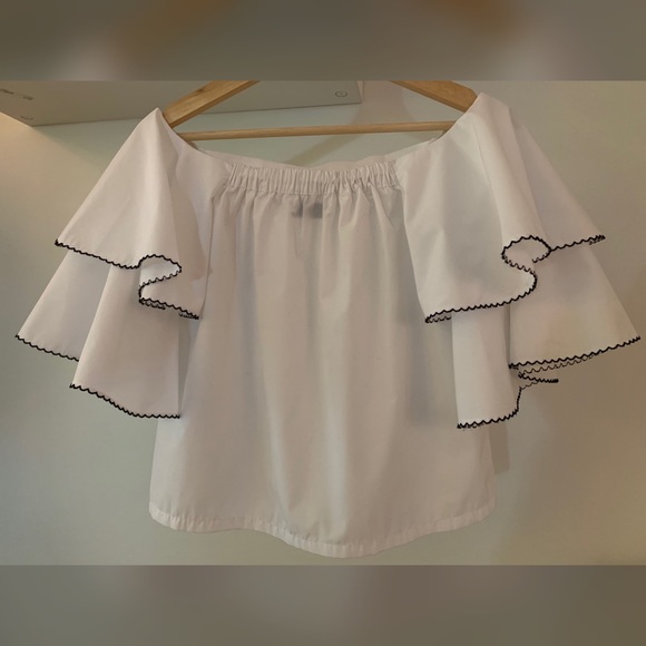 DO+BE White Off-the-Shoulder Short Sleeves Blouse - Picture 2 of 8